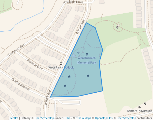 walking in Alan Kuzmich Memorial Park map in Bradford West Gwillimbury