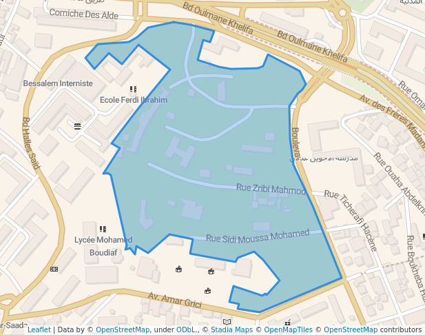 walking in Djanan Al Akhdar map in El Madania