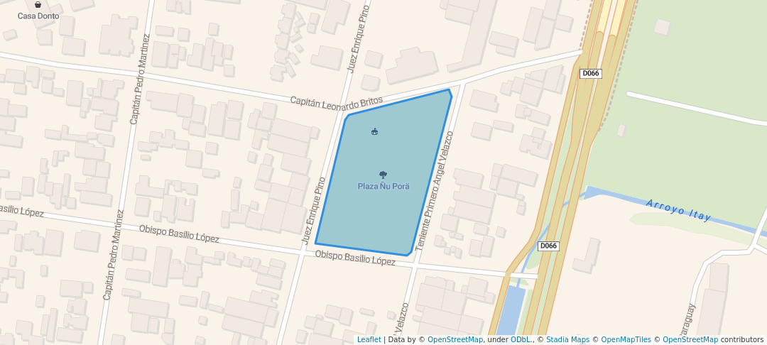 walking in Plaza Ñu Porä map in Asunción