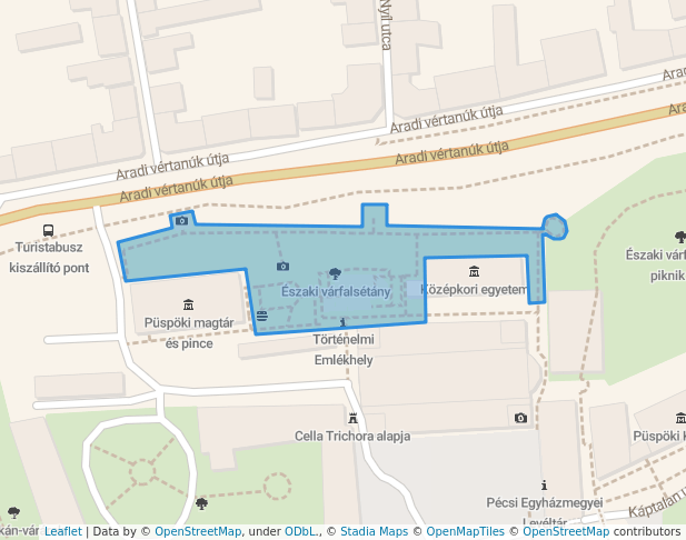 walking in Északi várfalsétány map in Pécs