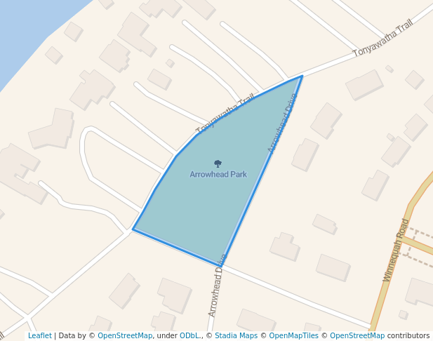 walking in Arrowhead Park map in Monona