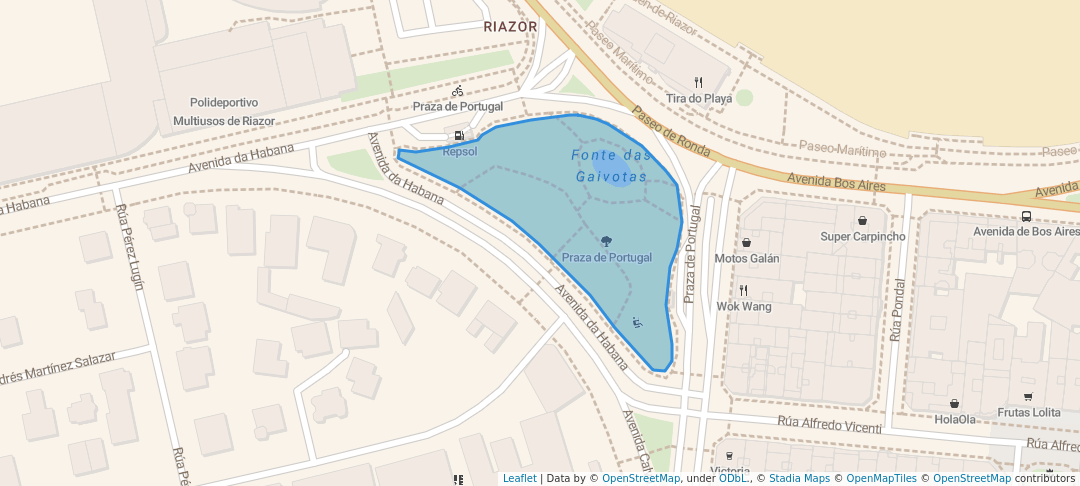 walking in Praza de Portugal map in A Coruña