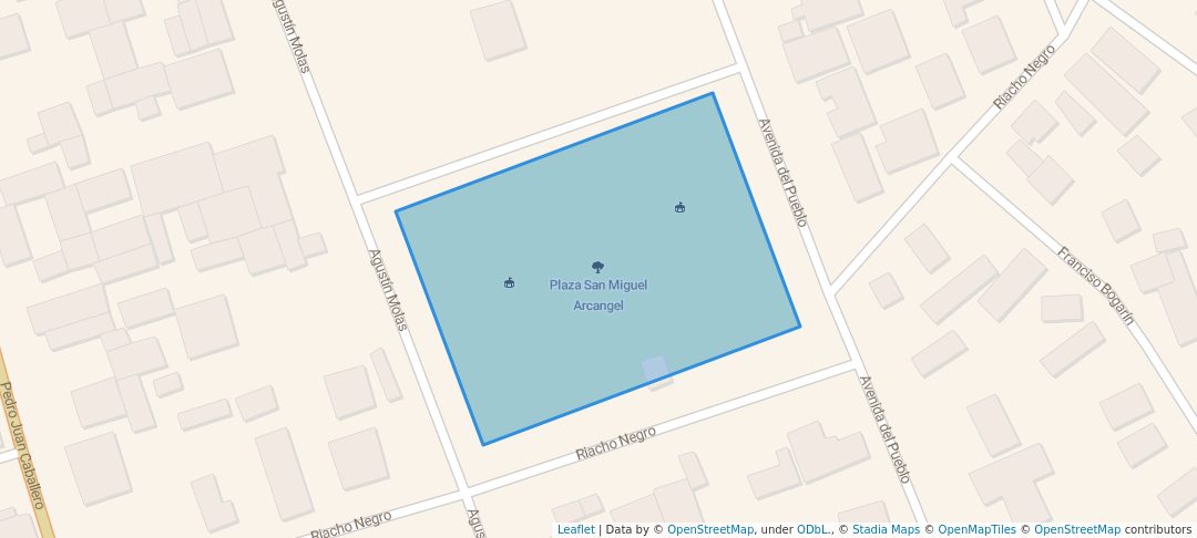 walking in Plaza San Miguel Arcangel map in Lambaré