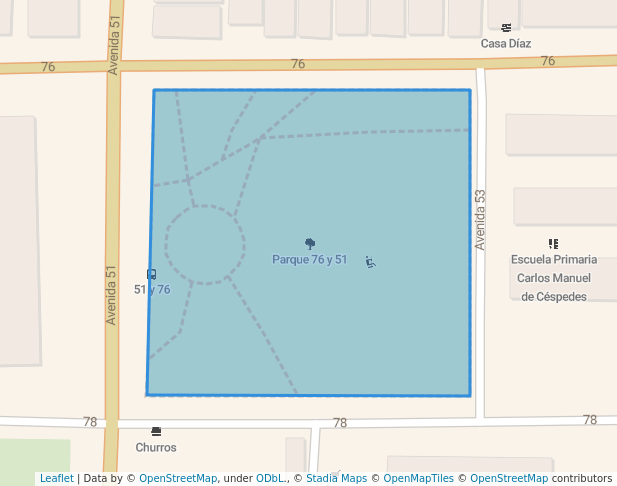 walking in Parque 76 y 51 map in Havana