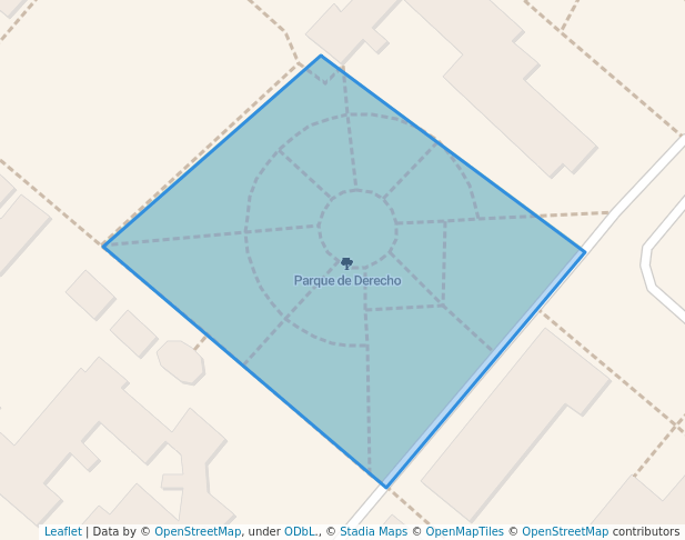 walking in Parque de Derecho map in Trujillo