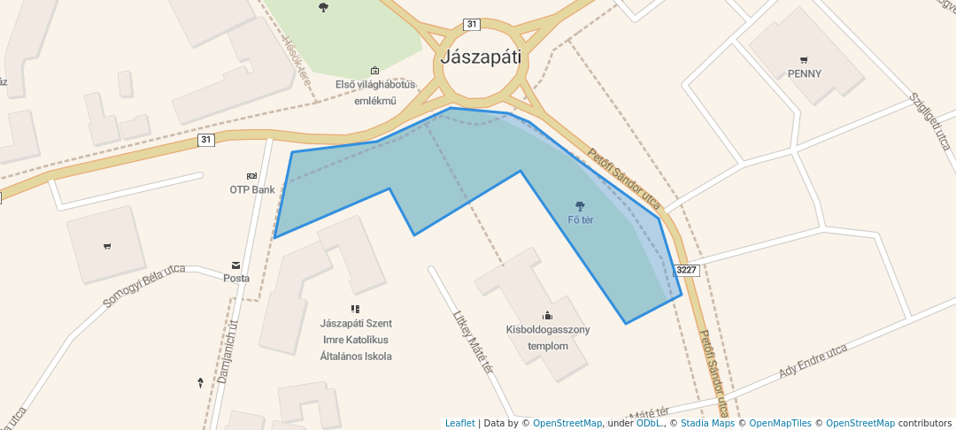 walking in Fő tér map in Jászapáti