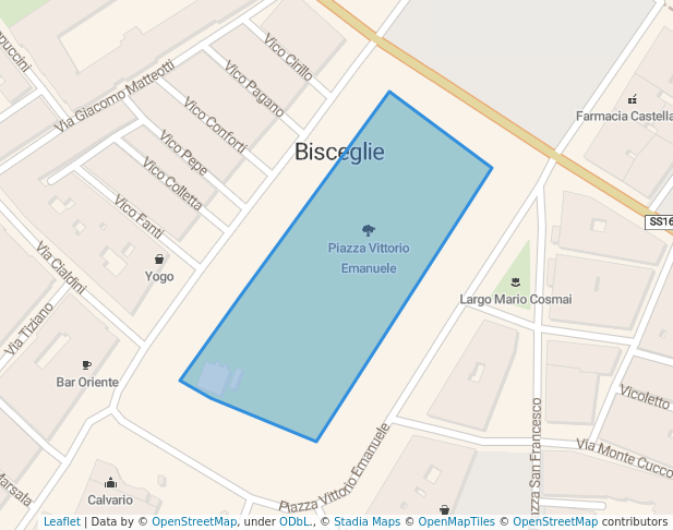 walking in Piazza Vittorio Emanuele map in Bisceglie
