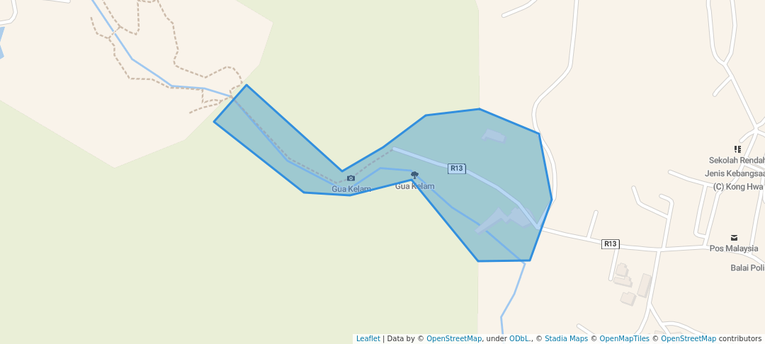 walking in Gua Kelam map in Kaki Bukit