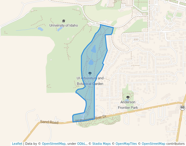 walking in UI Arboretum and Botanical Garden map in Moscow