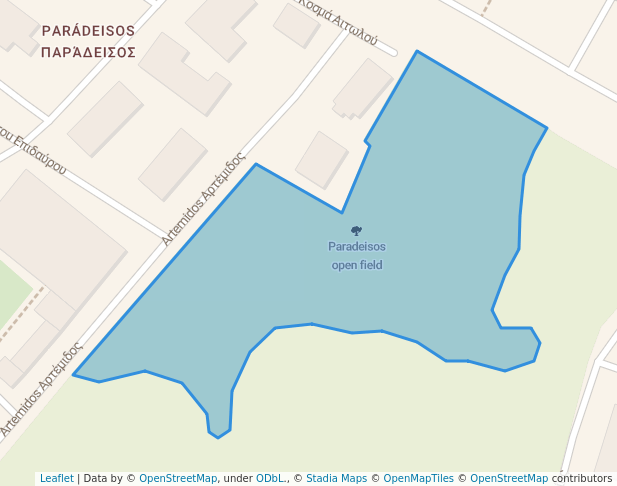 walking in Paradeisos open field map in Marousi