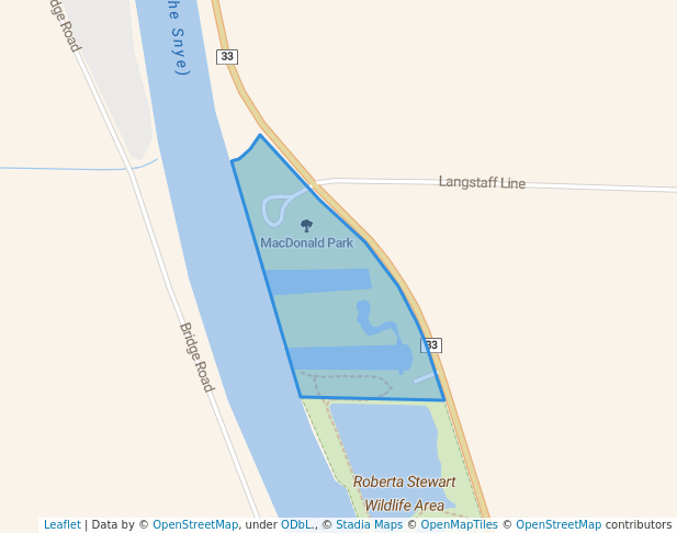 walking in MacDonald Park map in Wallaceburg