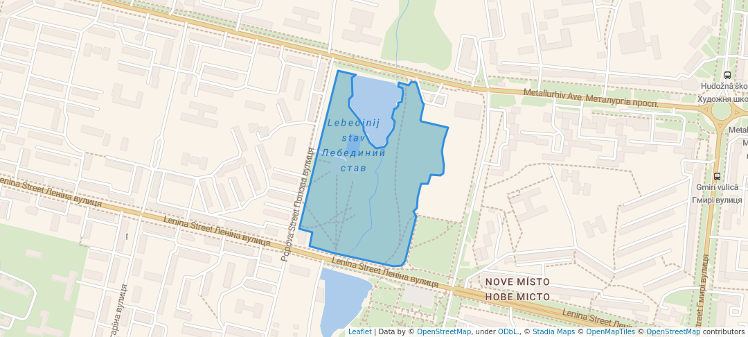 walking in Парк 2 вересня map in Alchevs'k