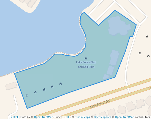 walking in Lake Forest Sun and Sail Club map in Lake Forest