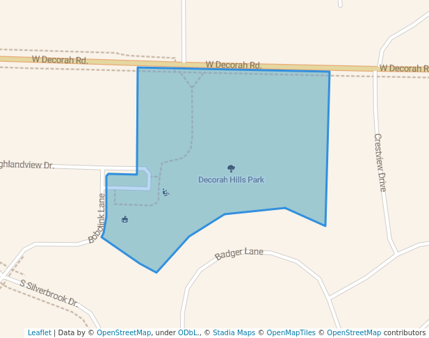 walking in Decorah Hills Park map in West Bend