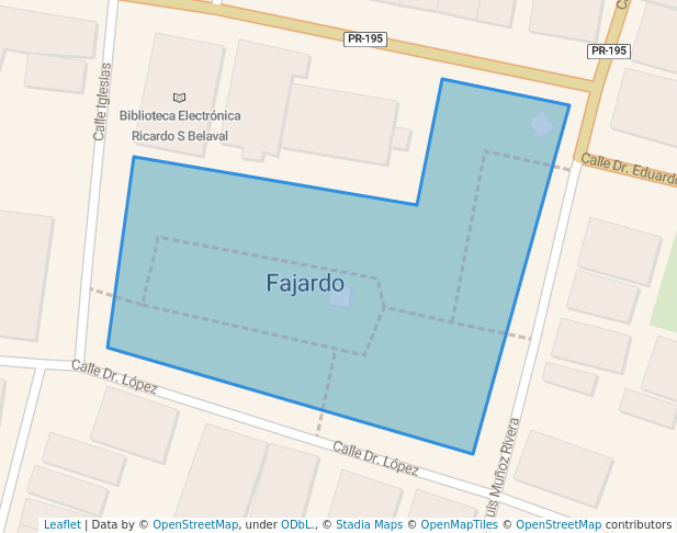 walking in Plaza Pública de Fajardo Antonio R. Barceló map in Fajardo