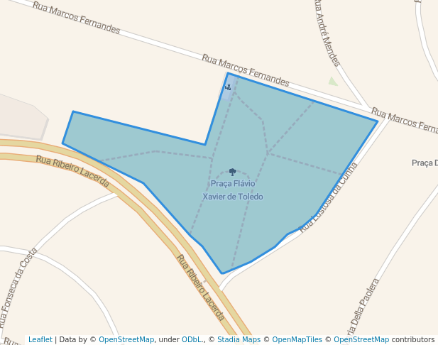 Praça Flávio Xavier de Toledo