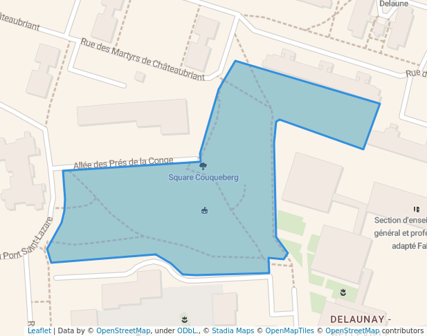 walking in Square Couqueberg map in Saint-Denis