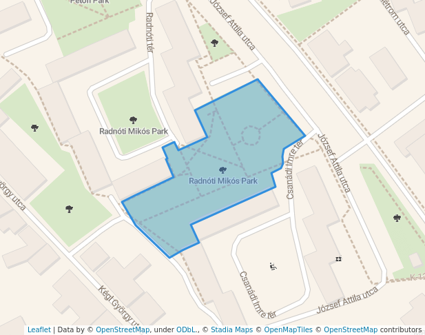 walking in Radnóti Mikós Park map in Székesfehérvár