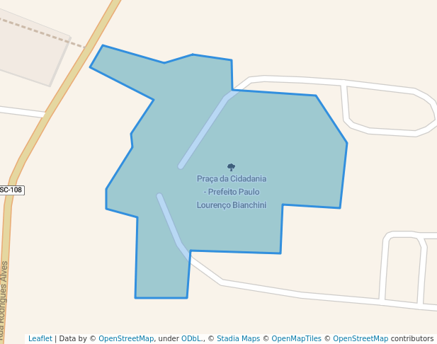 walking in Praça da Cidadania - Prefeito Paulo Lourenço Bianchini map in Brusque