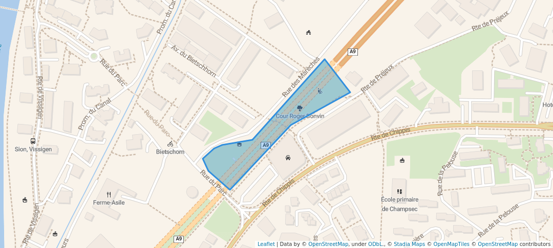 walking in Cour Roger Bonvin map in Sion