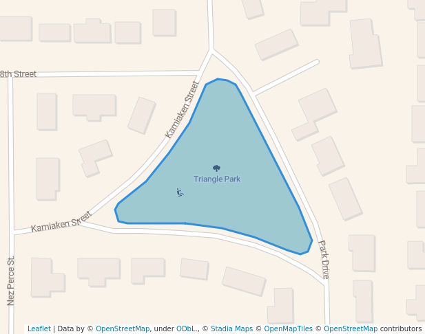 walking in Triangle Park map in Moscow