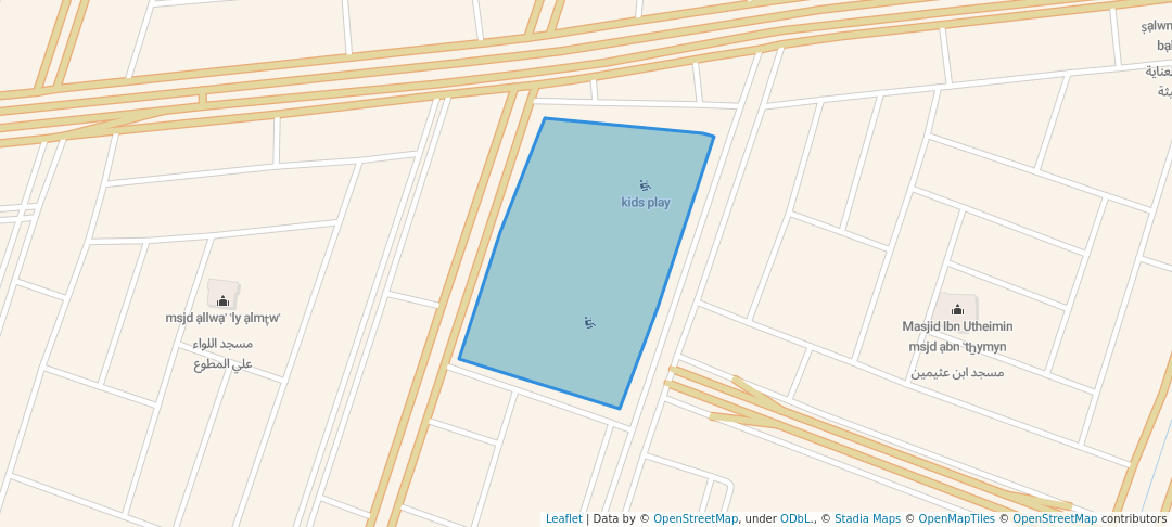 walking in family park map in Medina