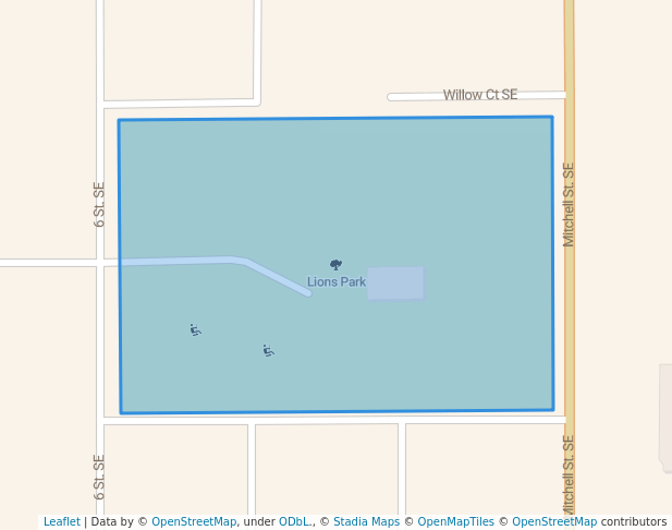walking in Lions Park map in Redcliff