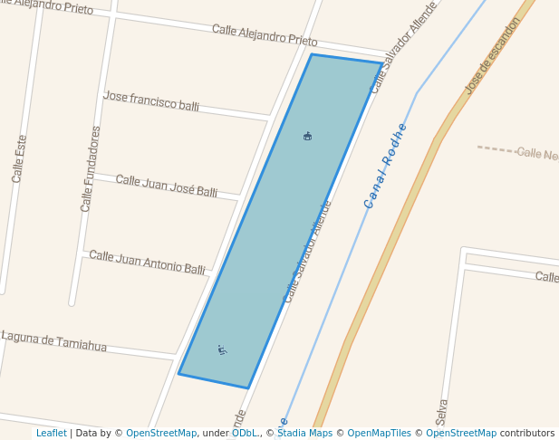 Plaza Pública Módulo 2000