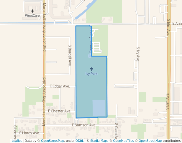 walking in Ivy Park map in Fresno