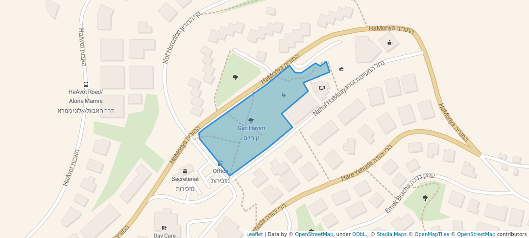walking in Gan Hayim map in Neve Daniel