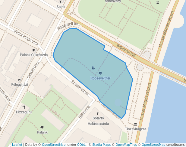 walking in Roosevelt tér map in Szeged