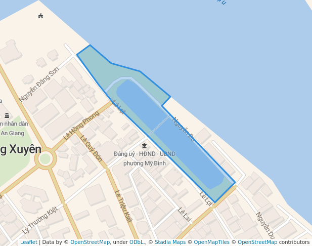 Công viên bờ kè Nguyễn Du