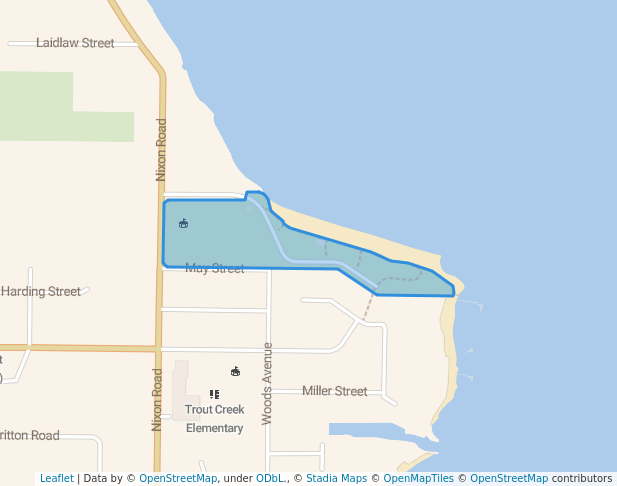 walking in Powell Beach Park map in Summerland