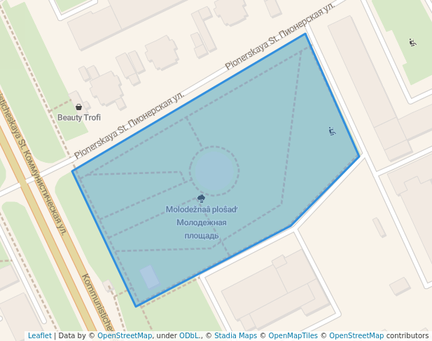 Молодежная площадь