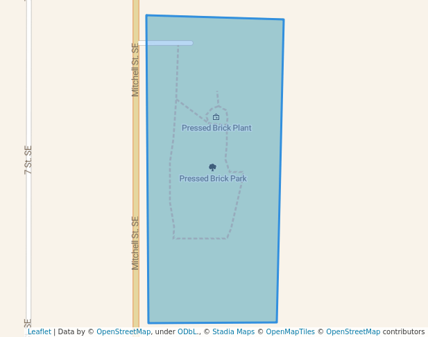 walking in Pressed Brick Park map in Redcliff