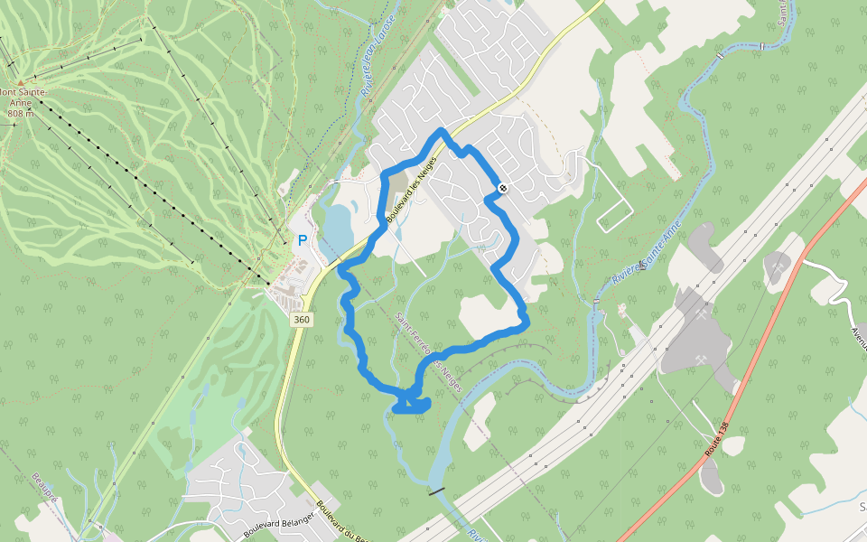 Sentier d'accès Sentier de randonnée SaintFerréollesNeiges, Québec