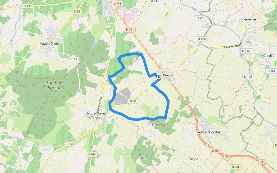 Bosque de la Blanchetière Sendero Les Alleuds, Maine y Loira, Francia