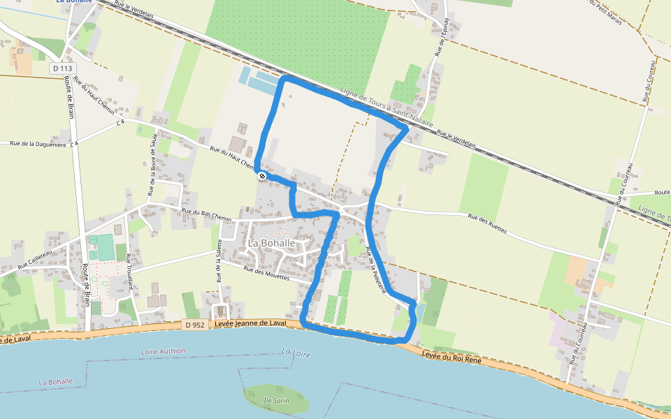 La Loire walking route map in Loire-Authion