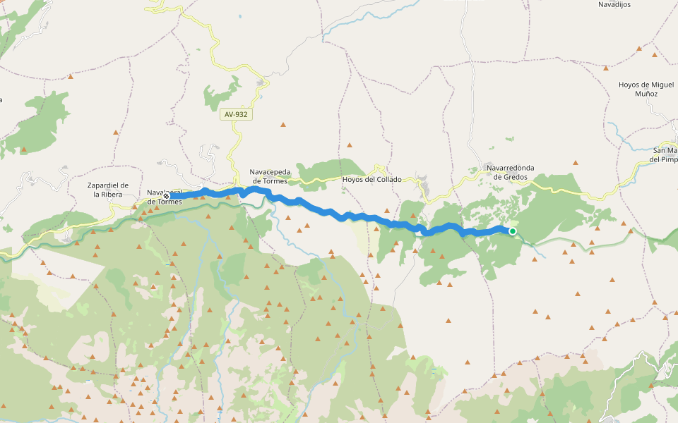 [GR 10] De Valencia a Lisboa (Etapa 34) walking route map in Navarredonda de Gredos