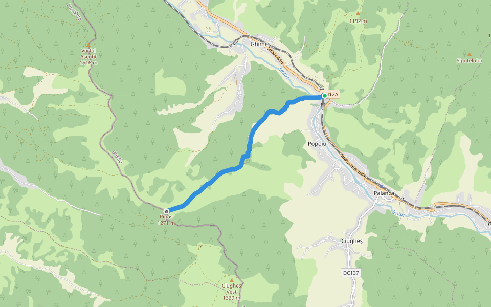 Rákóczi-vár-Pipás Piros háromszög (R3) walking route map in Slănic Moldova