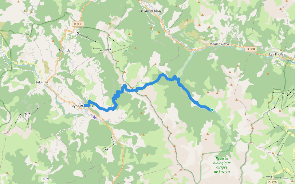 Chemin pastoral du Col de Bernardez walking route map in Méolans-Revel