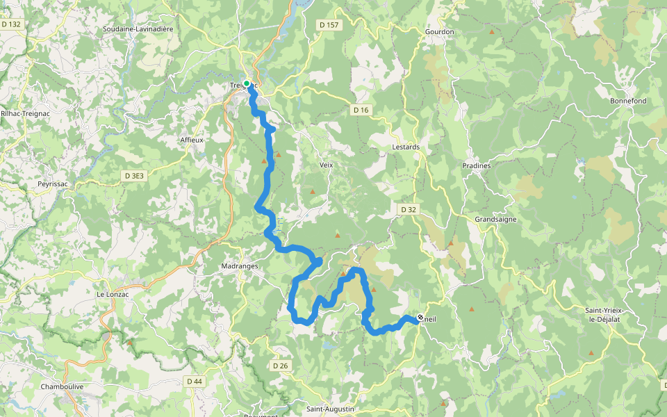 De Treignac à Chaumeil walking route map in Treignac