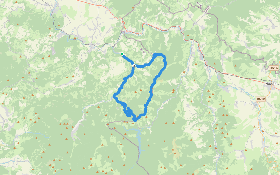 Bulz- Remeți - Dealul Caprei – Floroiu - Vârful Pin - Vârful Scoroșet – Dealu Mare – Cătunul Fănești - Valea Sărăcel - Bulz walking route map in Bulz