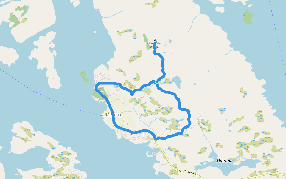 Mjømnefjellet walking route map in Mjømna