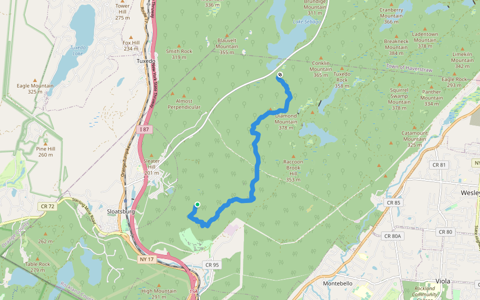 Hilburn-Torne-Sebago Trail walking route map in Airmont