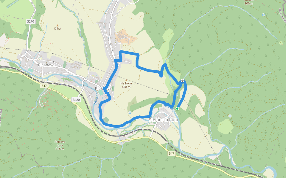 Osobnosti a história Kluknavy walking route map in Kluknava