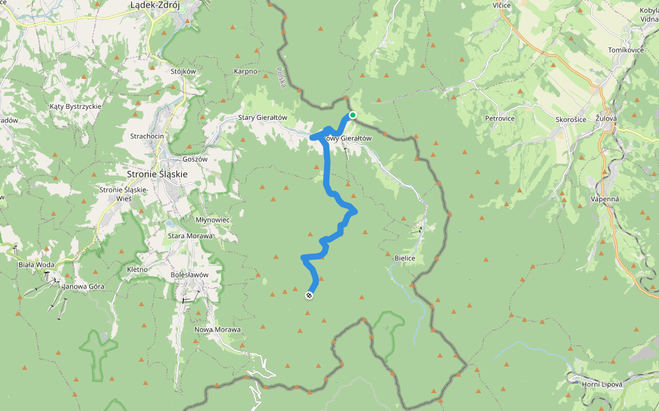 Przełęcz Sucha - Przełęcz Gierałtowska walking route map in Nowy Gierałtów