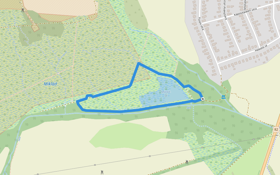 Miklád-tó tanösvény walking route map in Veszprém