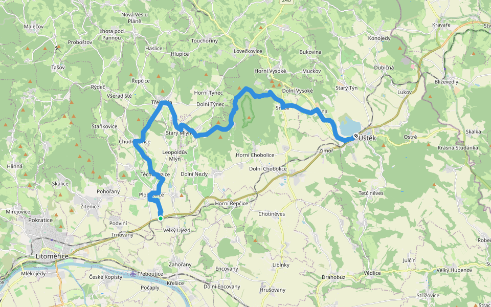 [Č] Úštěk (žst.) - Ploskovice (žst.) walking route map in Býčkovice