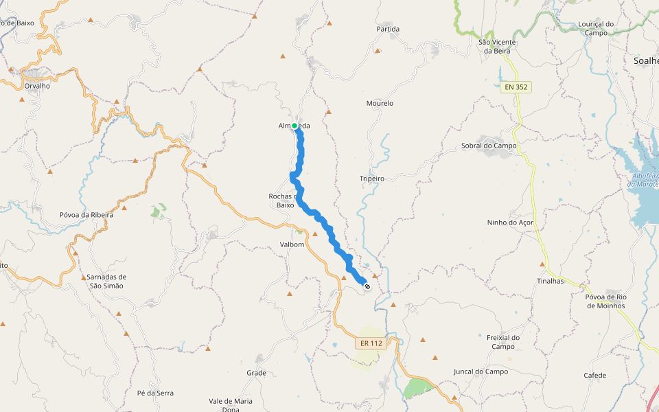 Ribeira da Magueija - Sarzedas walking route map in Almaceda